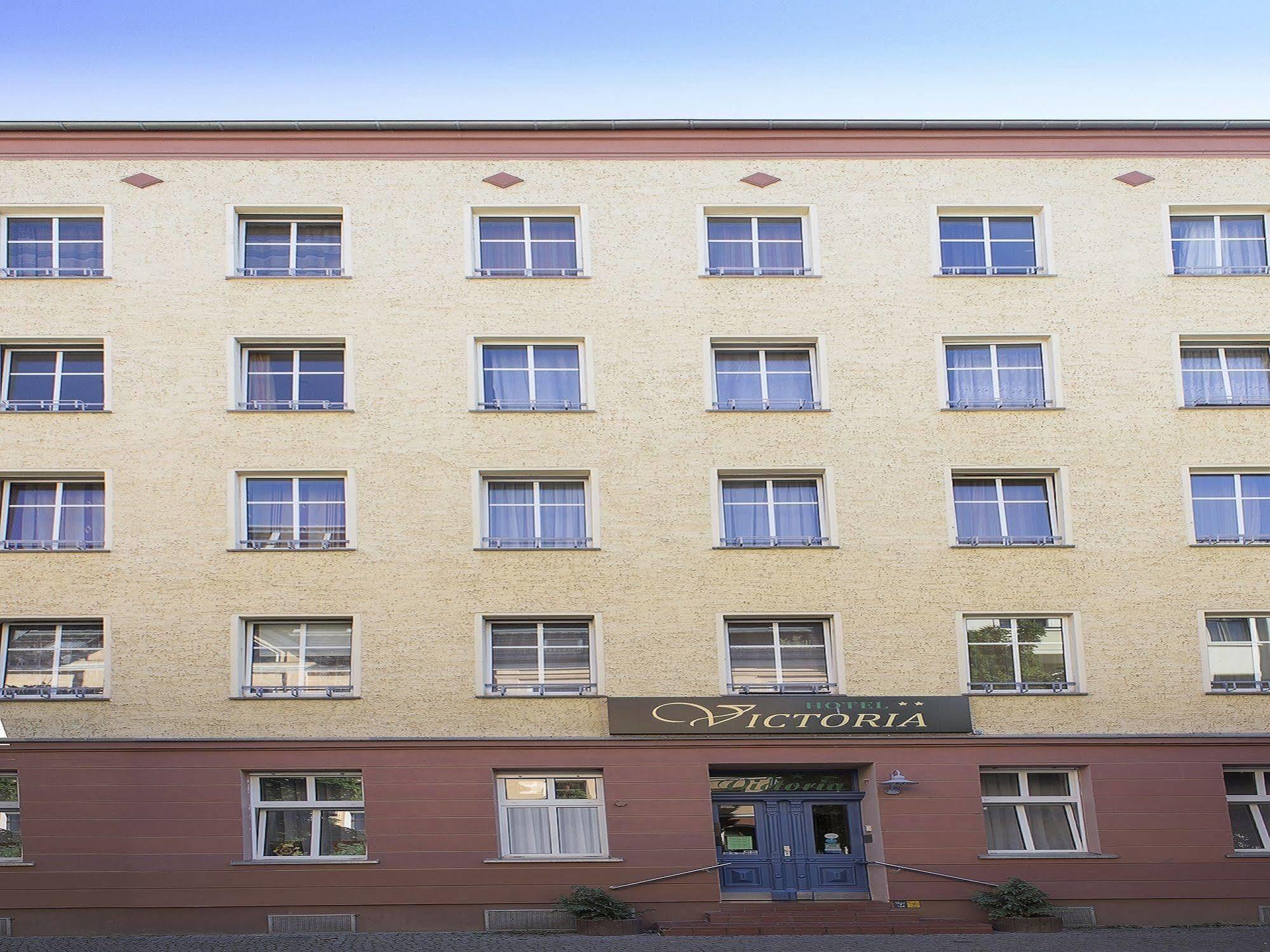 โฮเทล เพนชั่น วิกตอเรีย Hotel เบอร์ลิน ภายนอก รูปภาพ
